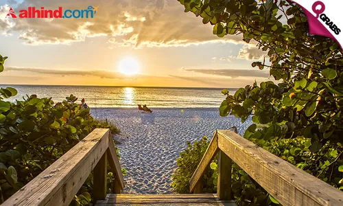 4 Days & 3 Nights Italy Travel Package with Accommodation, Meals & Sightseeing Tour!